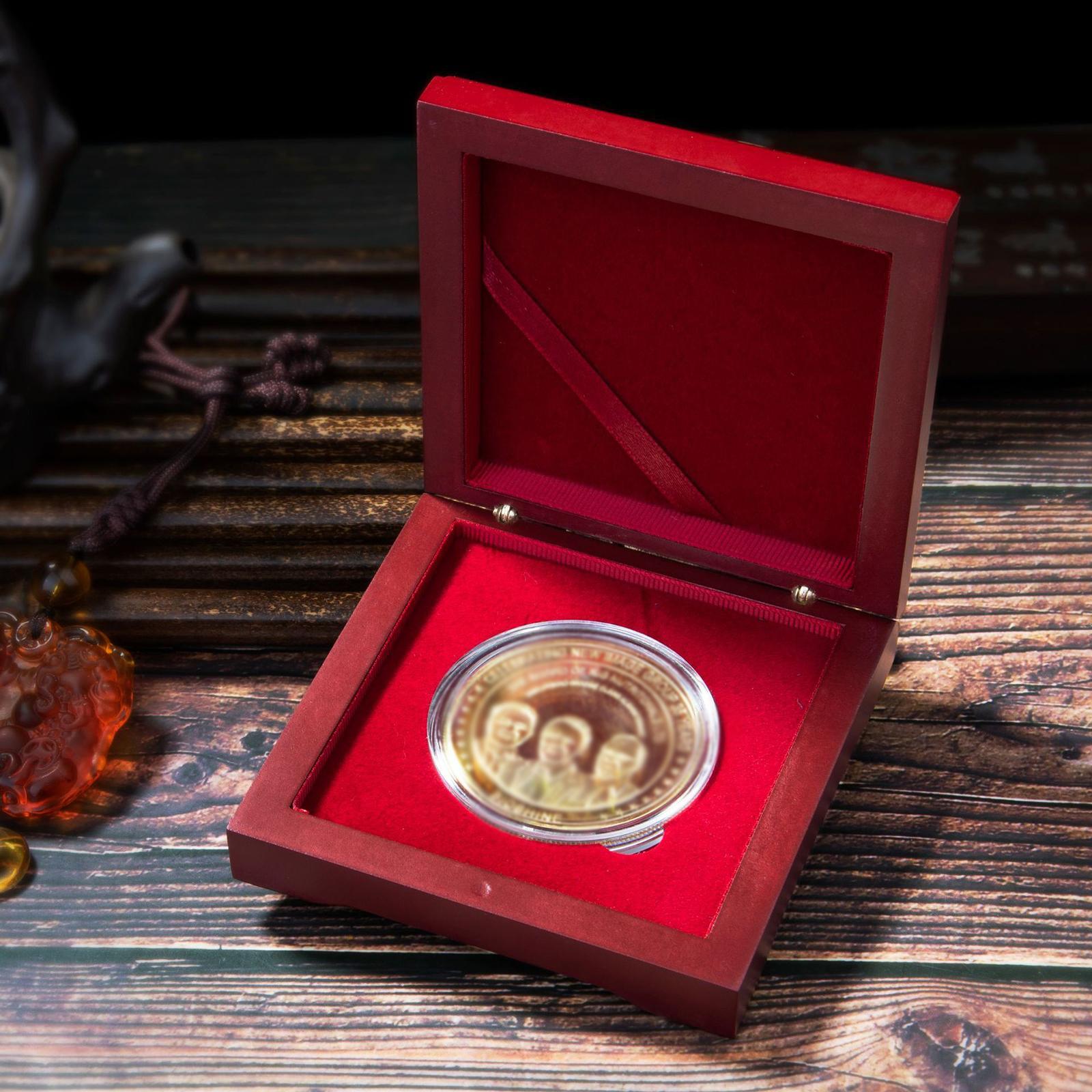 Display Case Ornament Holder D - Collectors Coins Jewelry & Watches Of Smithtown Reviews 评论和价格