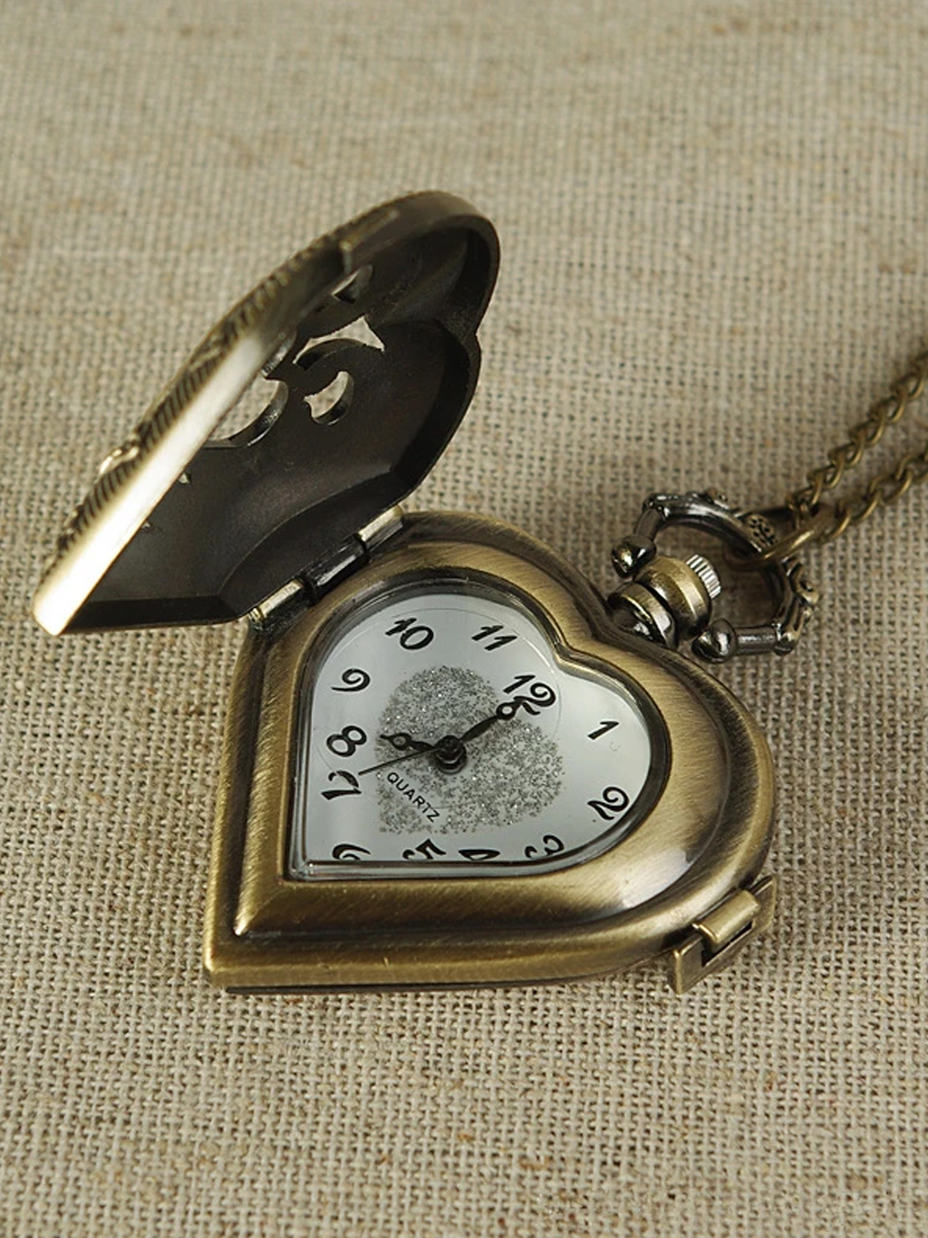 Vintage hollowed out heart-sha - Vintage Pocket Watch 评论和价格